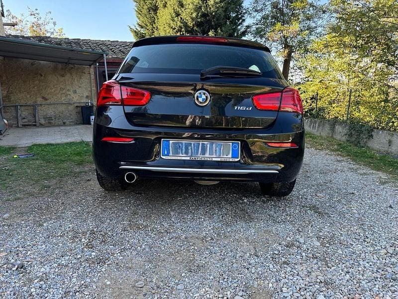 Usata BMW 116 Advantage 116 CV (85 kW) 2020 Nero Utilitaria