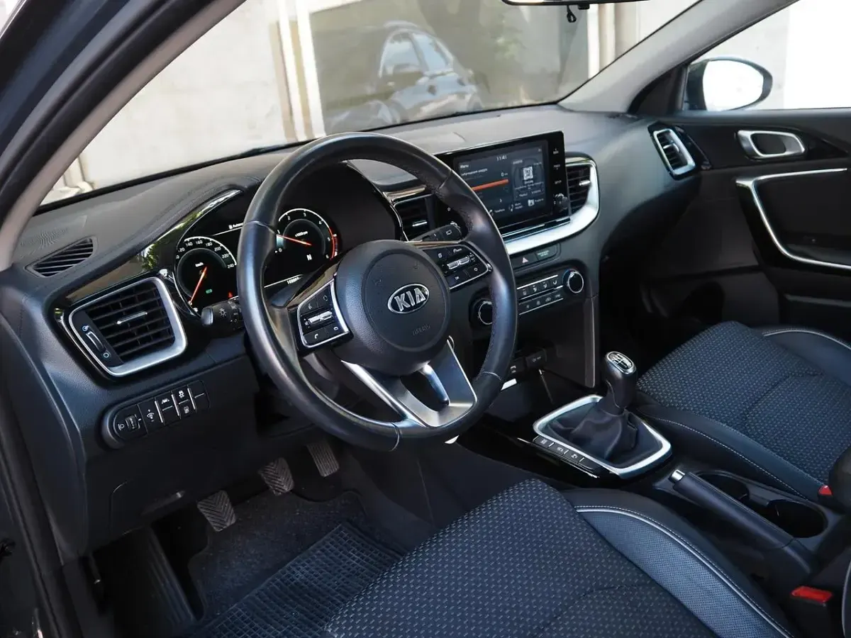 Usata Kia XCeed Style 135 CV (99 kW) 2021 Grigio SUV