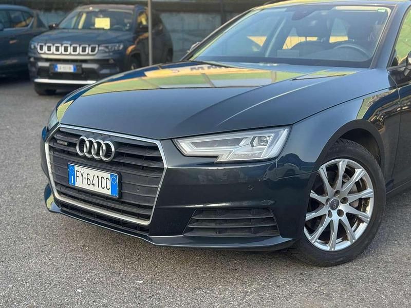 Usata Audi A4 Business 190 CV (139 kW) 2019 Grigio Station wagon