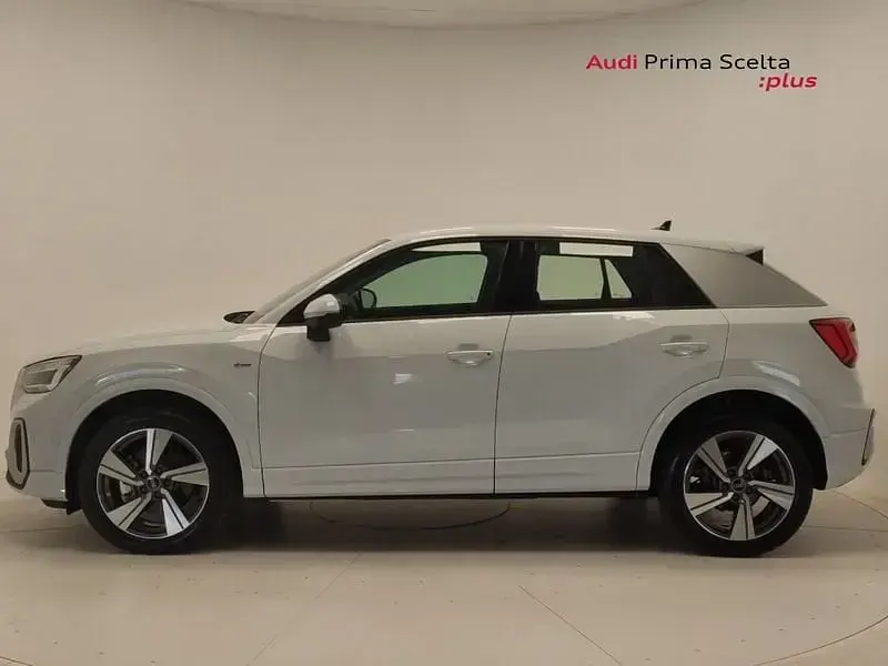 Nuova Audi Q2 Comfort 150 CV (110 kW) 2025 Bianco ghiaccio SUV