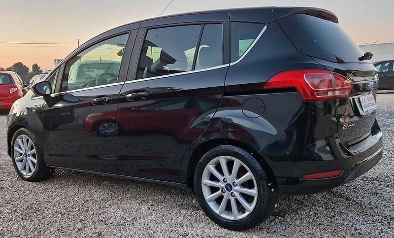 Nero Usata 2015 Ford B-MAX Titanium Monovolume | 4499 € (Super prezzo) - Immagine 1/4