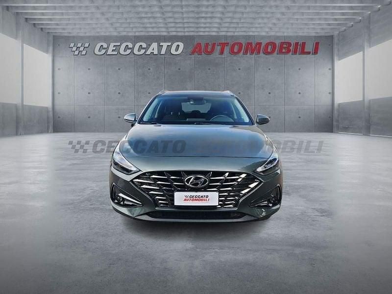 Usata Hyundai i30 Prime 120 CV (88 kW) 2023 Grigio Station wagon