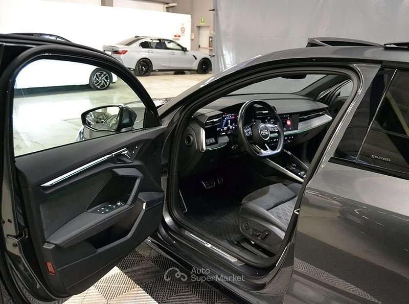 Usata Audi S3 Ambiente 310 CV (228 kW) 2022 Grigio daytona Berlina
