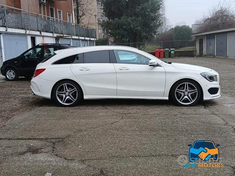 Usata Mercedes CLA220 Shooting Brake Premium 177 CV (130 kW) 2015 Bianco Station wagon