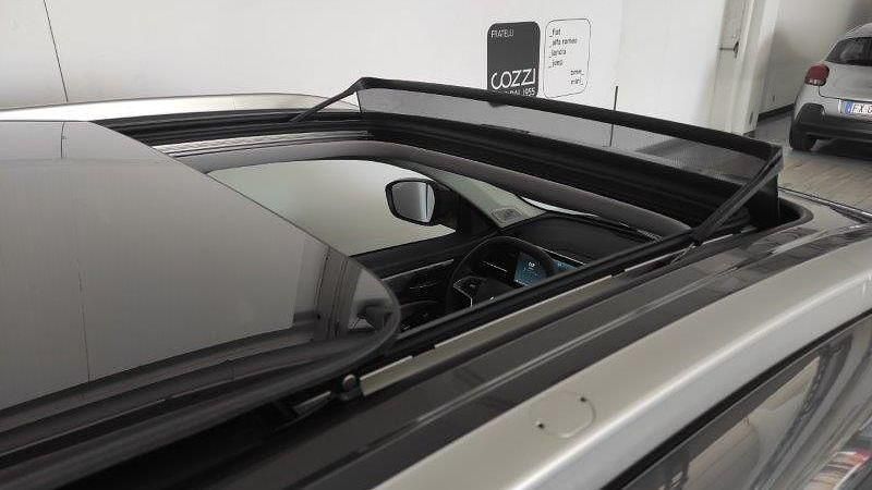 Nuova EMC SETTE 174 CV (127 kW) 2026 Grigio acciaio SUV