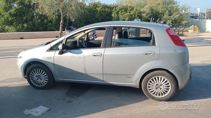 Usata Fiat Punto 2009 Grigio Utilitaria