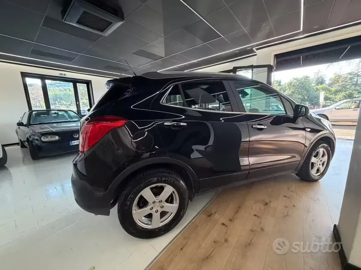 Usata Opel Mokka Cosmo 116 CV (85 kW) 2012 Nero SUV