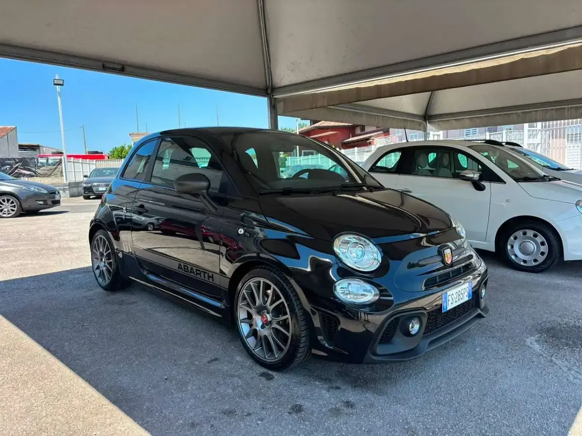 Usata Abarth 595 Competizione 179 CV (131 kW) 2018 Nero Utilitaria