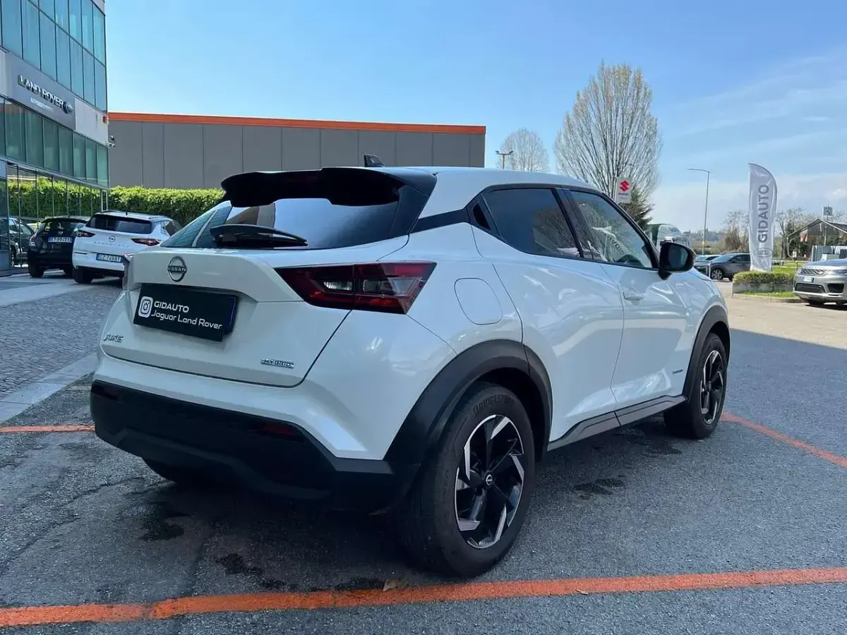 Usata Nissan Juke N-Connecta 143 CV (105 kW) 2023 Bianco SUV