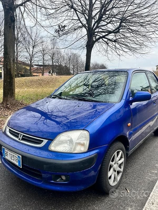 Usata Honda Logo 65 CV (47 kW) 1999 Blu Utilitaria