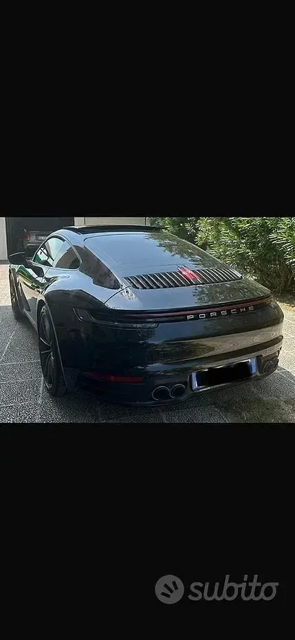 Usata Porsche 911 385 CV (283 kW) 2023 Nero Coupé