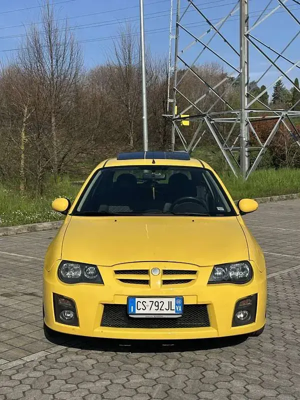 Usata MG ZR 103 CV (75 kW) 2005 Utilitaria
