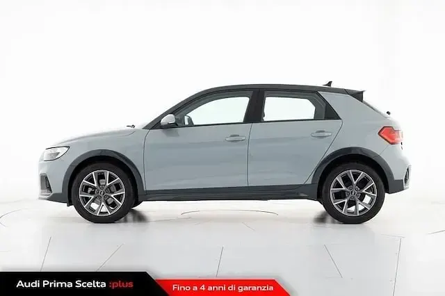 Usata Audi A1 Admired 95 CV (69 kW) 2022 Grigio zinco perla SUV