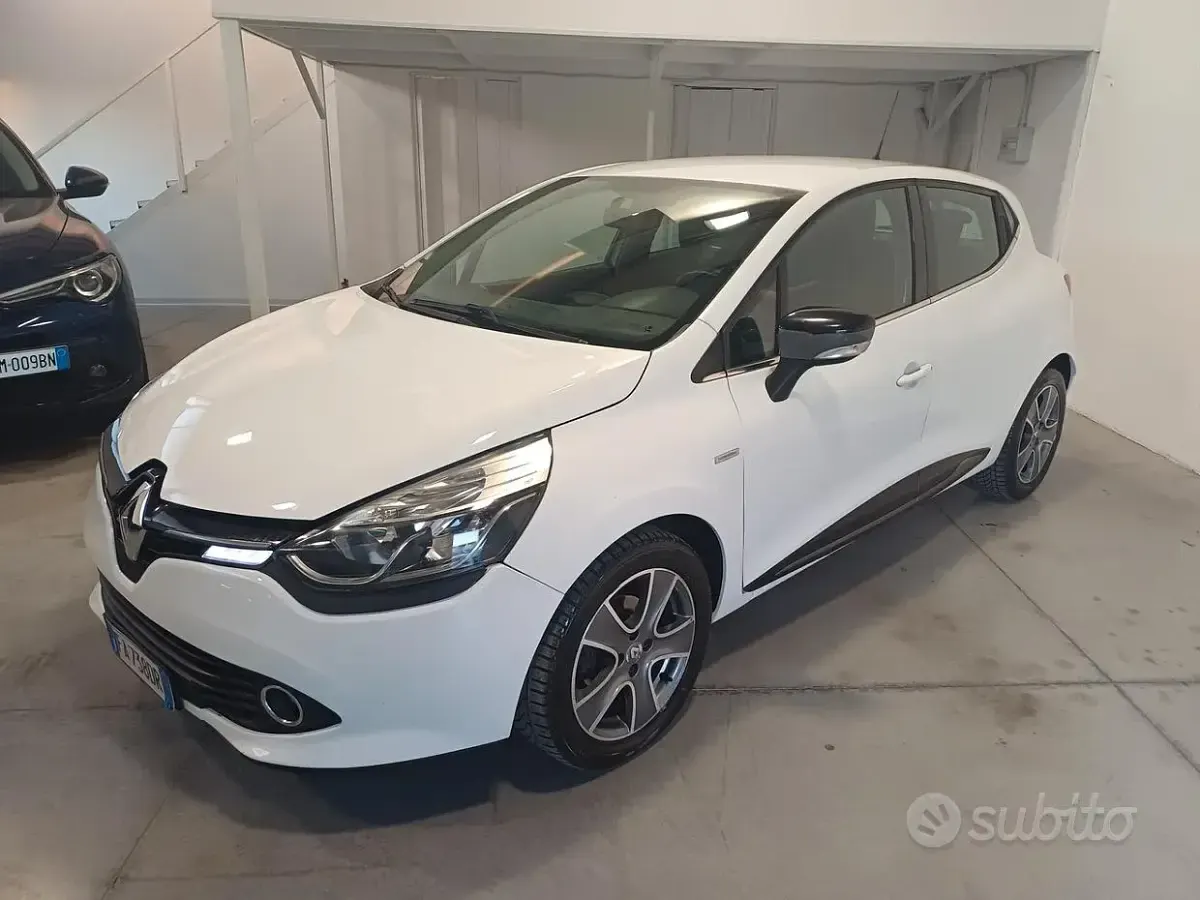 Usata Renault Clio IV 75 CV (55 kW) 2015 Bianco Berlina