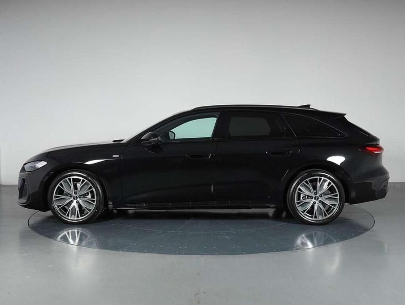 Nuova Audi A5 S-Line 204 CV (150 kW) 2025 Nero mito Station wagon