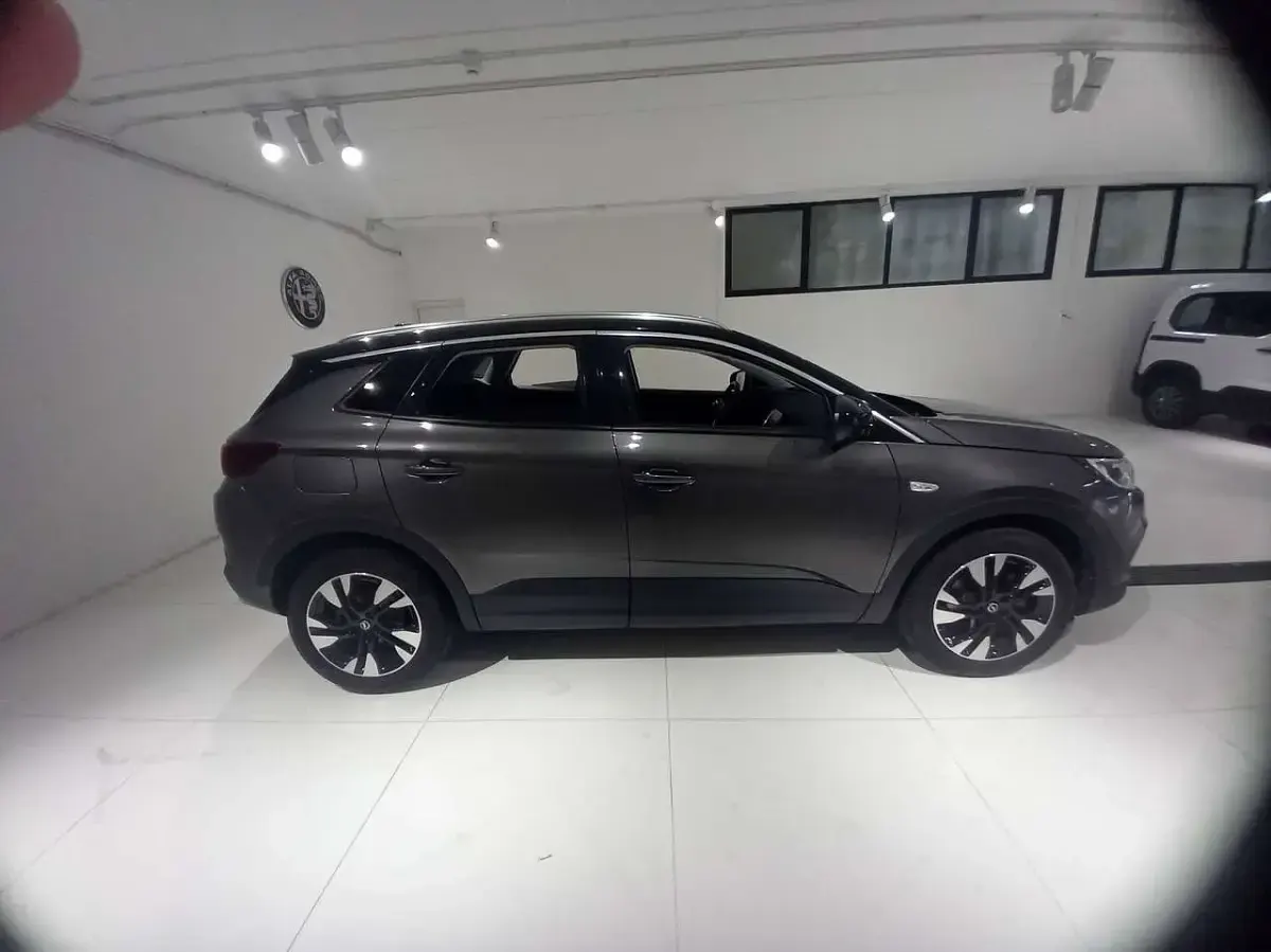 Usata Opel Grandland X Innovation 131 CV (96 kW) 2019 Grigio scuro SUV