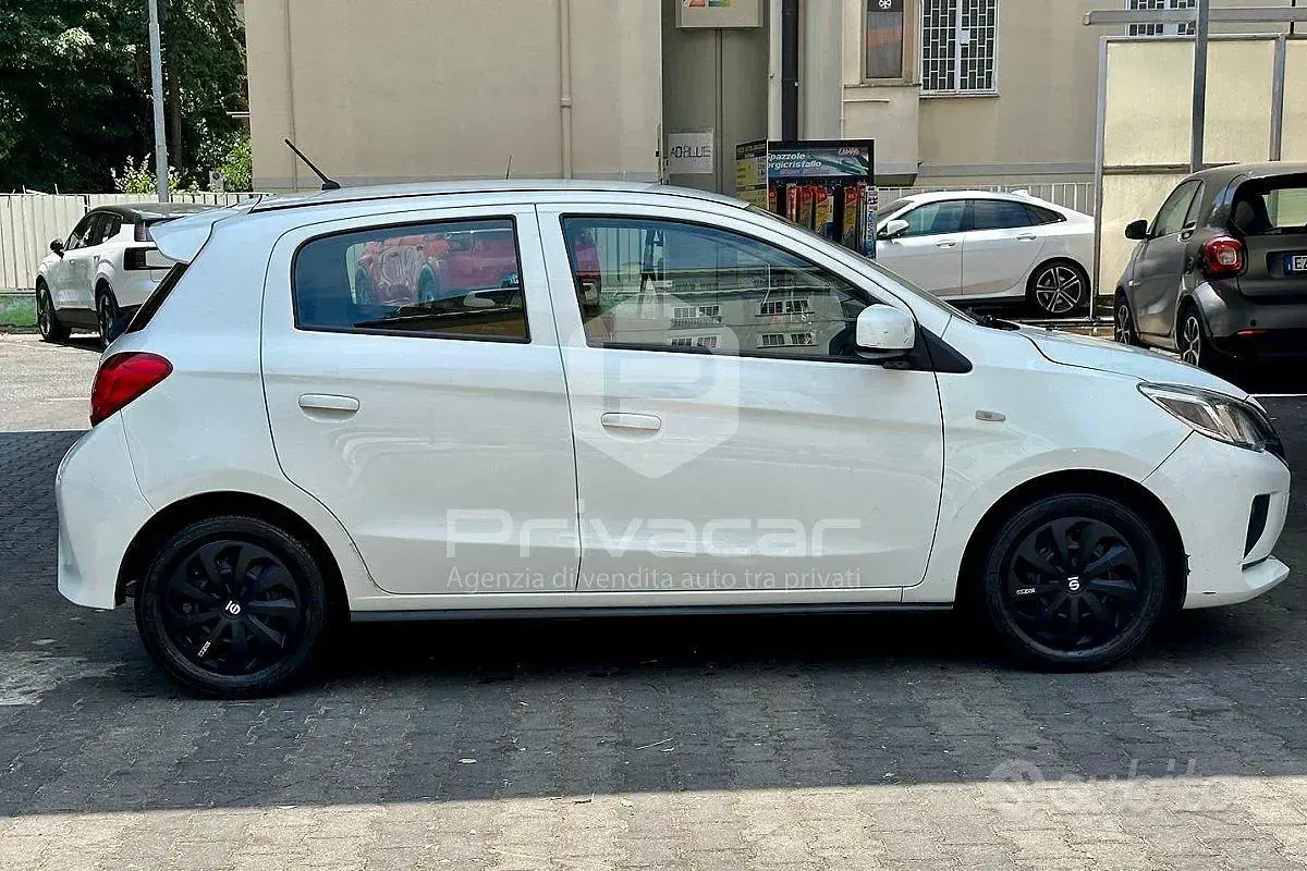Usata Mitsubishi Space Star Invite 71 CV (52 kW) 2021 Bianco Utilitaria