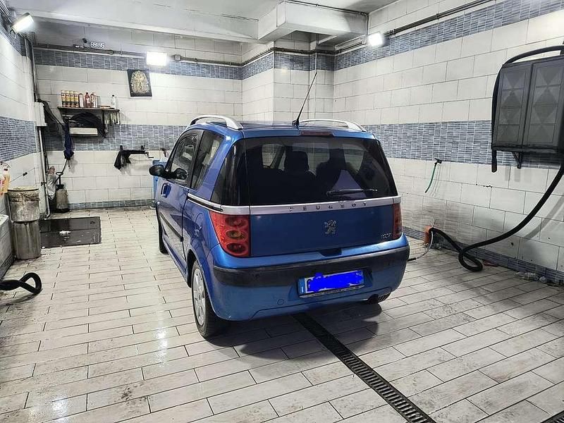 Usata Peugeot 1007 68 CV (50 kW) 2005 Monovolume