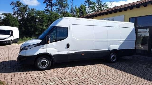 Usata Iveco Daily 160 CV (117 kW) 2020 Bianco Furgone