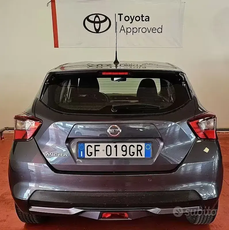Usata Nissan Micra Acenta 92 CV (67 kW) 2021 Bluazzurro Utilitaria