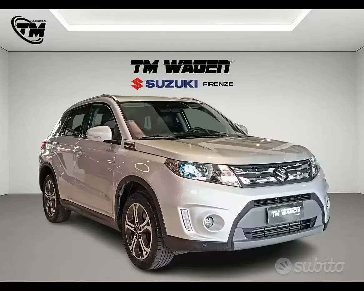 Usata Suzuki Vitara 120 CV (88 kW) 2018 Argento SUV
