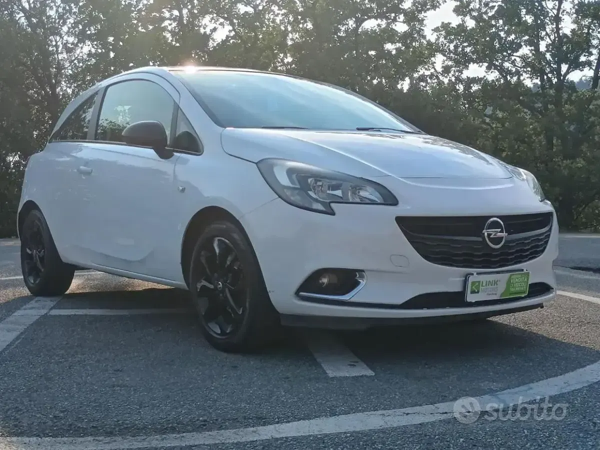 Usata Opel Corsa 90 CV (66 kW) 2018 Bianco Utilitaria
