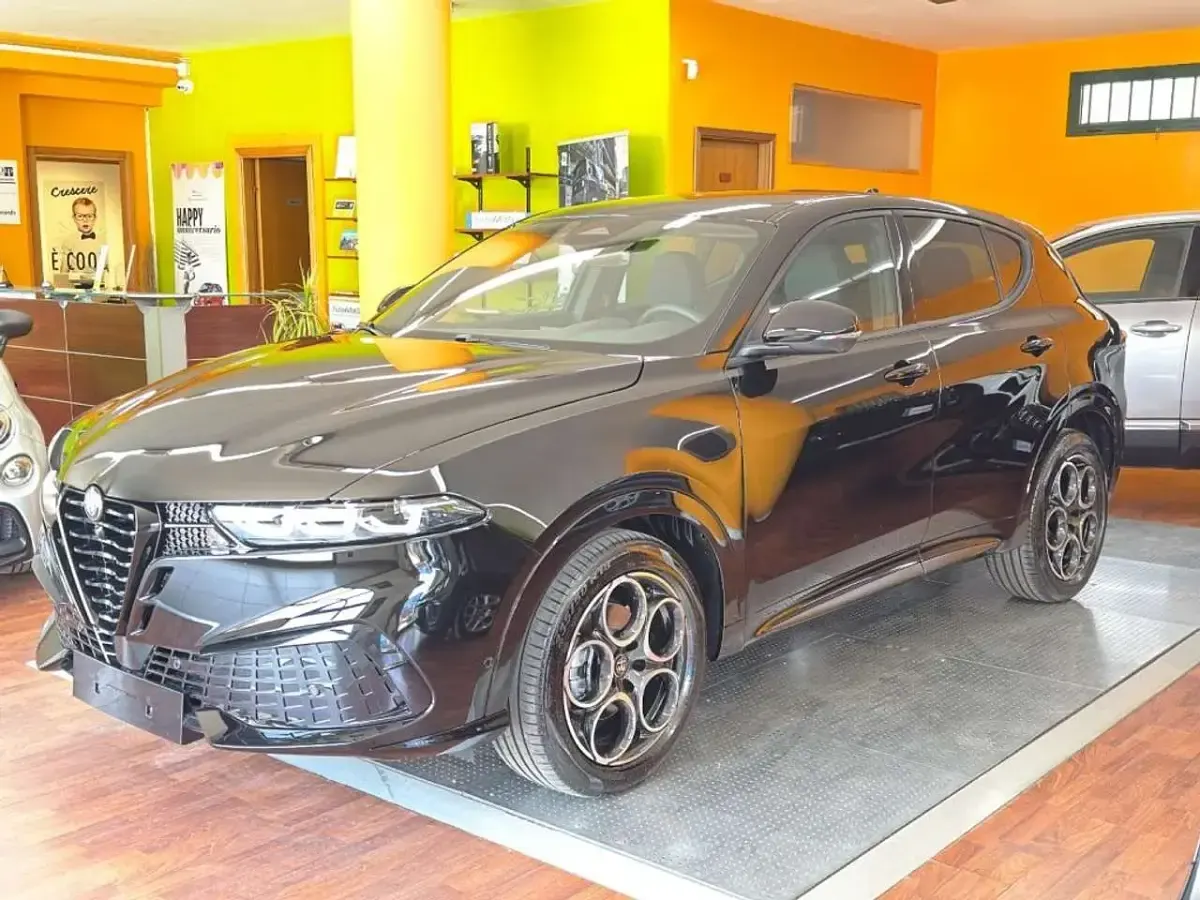 Nuova Alfa Romeo Tonale Sprint 131 CV (96 kW) 2026 Nero SUV