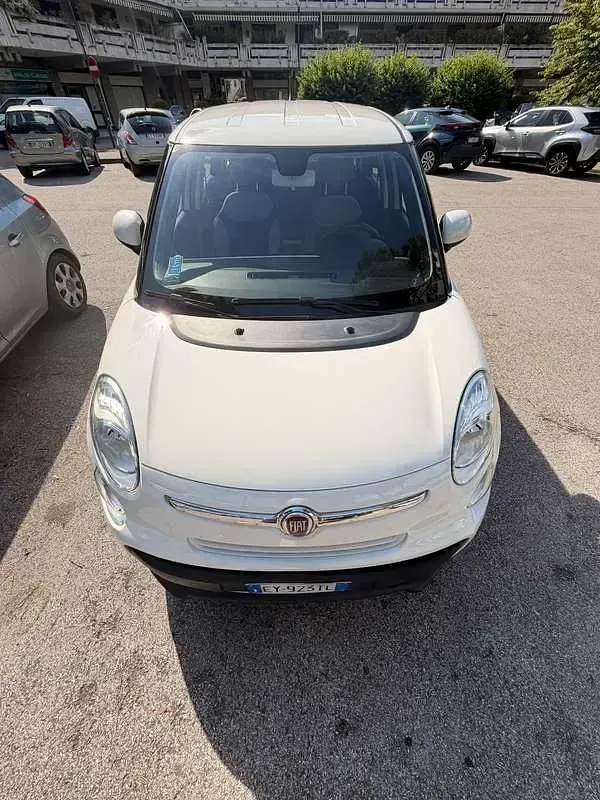 Usata Fiat 500L Pop Star 95 CV (69 kW) 2015 Bianco Monovolume