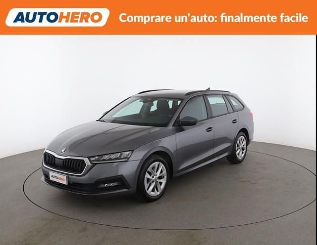 Grigio Usata 2022 Skoda Octavia Executive Station wagon | 18.499 € (Buon prezzo) - Immagine 1/2