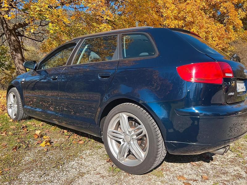 Usata Audi A3 Ambition 200 CV (147 kW) 2005 Blu Utilitaria