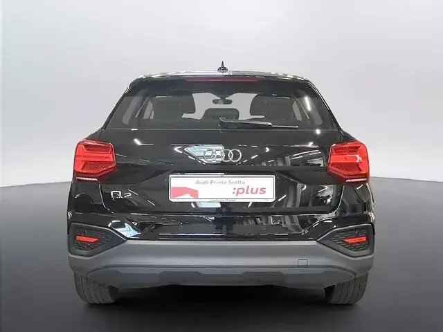 Usata Audi Q2 Admired 116 CV (85 kW) 2024 A2 nero brillante SUV