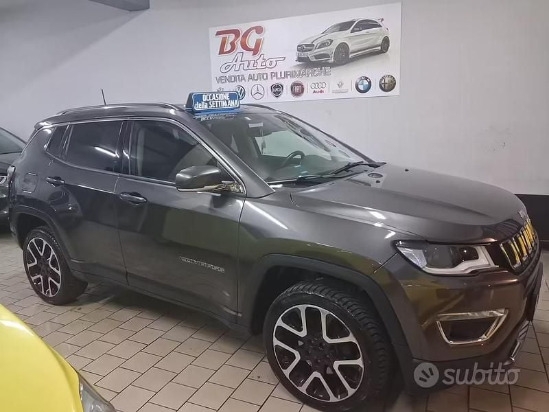 Usata Jeep Compass 140 CV (102 kW) 2018 Grigio SUV
