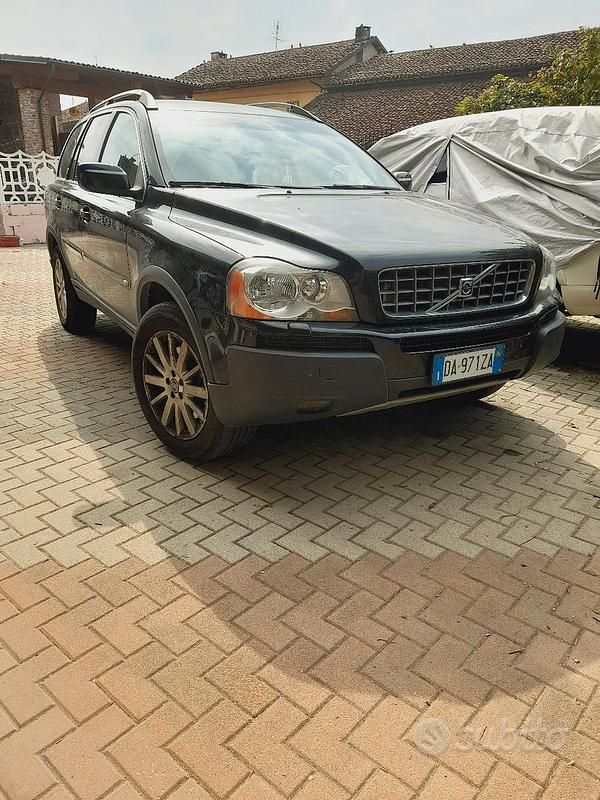 Nero Usata 2006 Volvo XC90 SUV | 6500 € (Buon prezzo) - Immagine 1/4