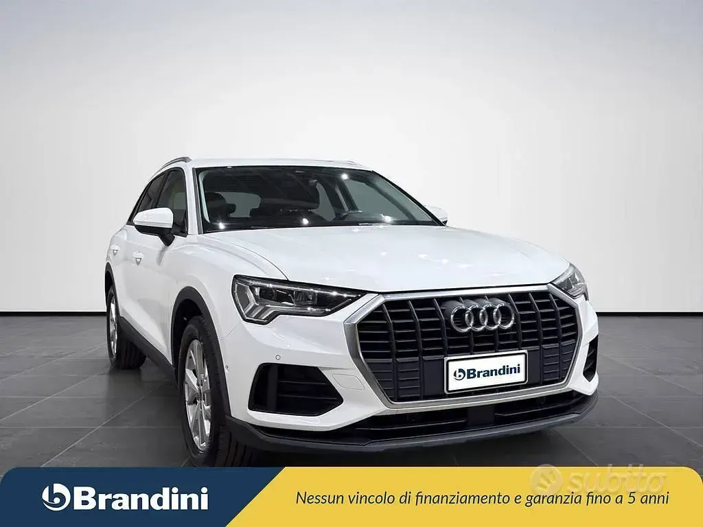 Usata Audi Q3 Ambiente 150 CV (110 kW) 2021 Bianco SUV