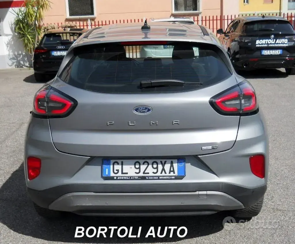 Usata Ford Puma Titanium 125 CV (91 kW) 2022 Grigio SUV