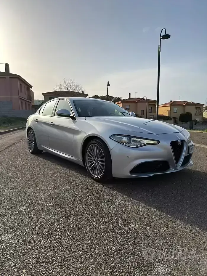 Usata Alfa Romeo Giulia 190 CV (139 kW) 2020 Berlina