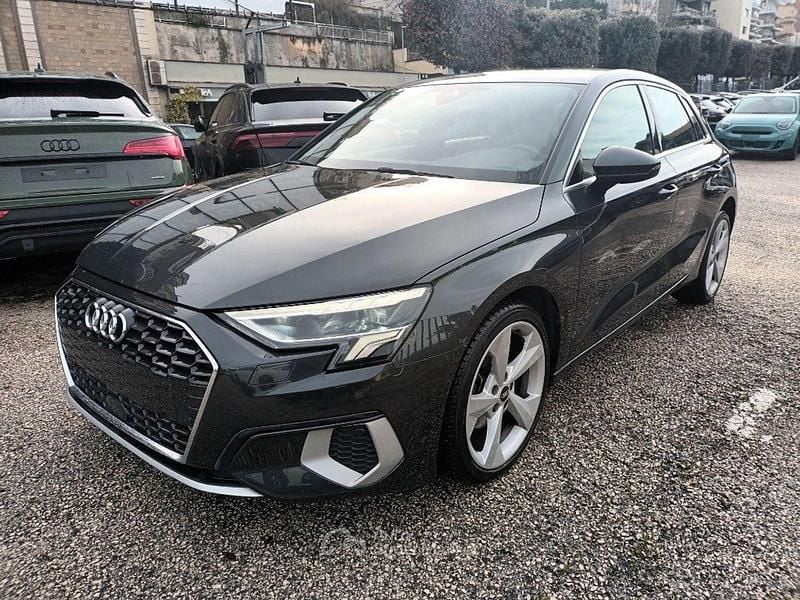 Usata Audi A3 Advanced 116 CV (85 kW) 2021 Grigio Berlina