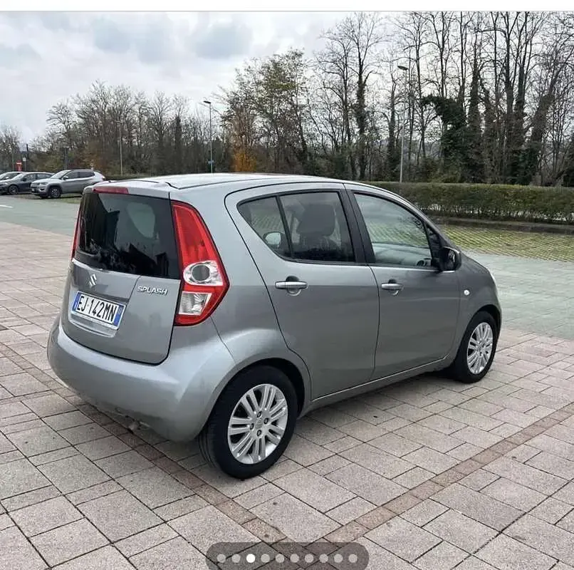 Usata Suzuki Splash Basic 68 CV (50 kW) 2011 Grigio Utilitaria