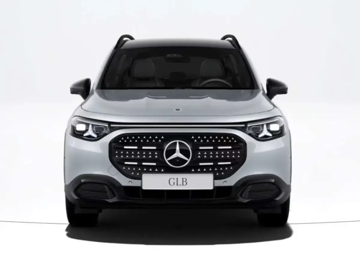 Nuova Mercedes GLB250 Advanced Plus 200 kW (272 CV) 2026 Argento SUV