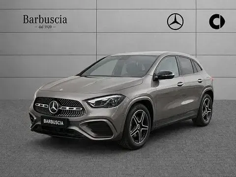 Usata Mercedes GLA200 AMG line 150 CV (110 kW) 2026 SUV