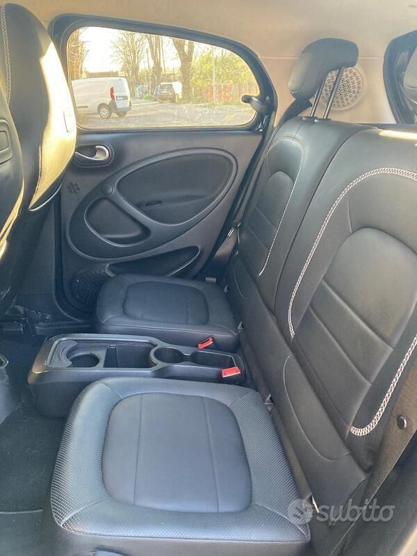 Usata Smart ForFour Electric Drive 41 kW (56 CV) 2020 Utilitaria