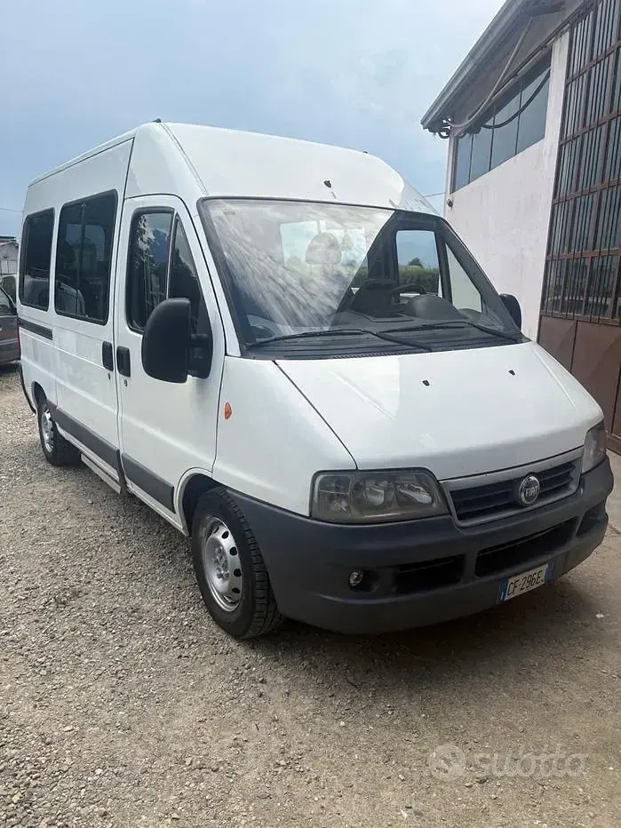 Usata Fiat Ducato 15 127 CV (93 kW) 2002 Bianco Furgone
