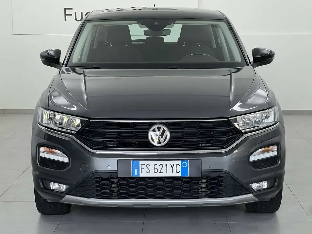 Usata VW T-Roc Style 116 CV (85 kW) 2019 Grigio SUV