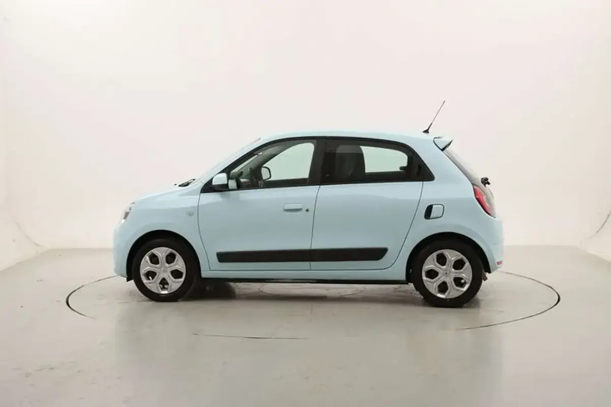 Usata Renault Twingo 65 CV (47 kW) 2021 Bluazzurro Utilitaria