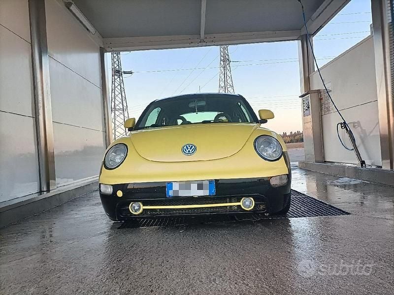 Usata 1999 VW Beetle Tre volumi | 1150 € (Ottimo prezzo) - Immagine 1/4