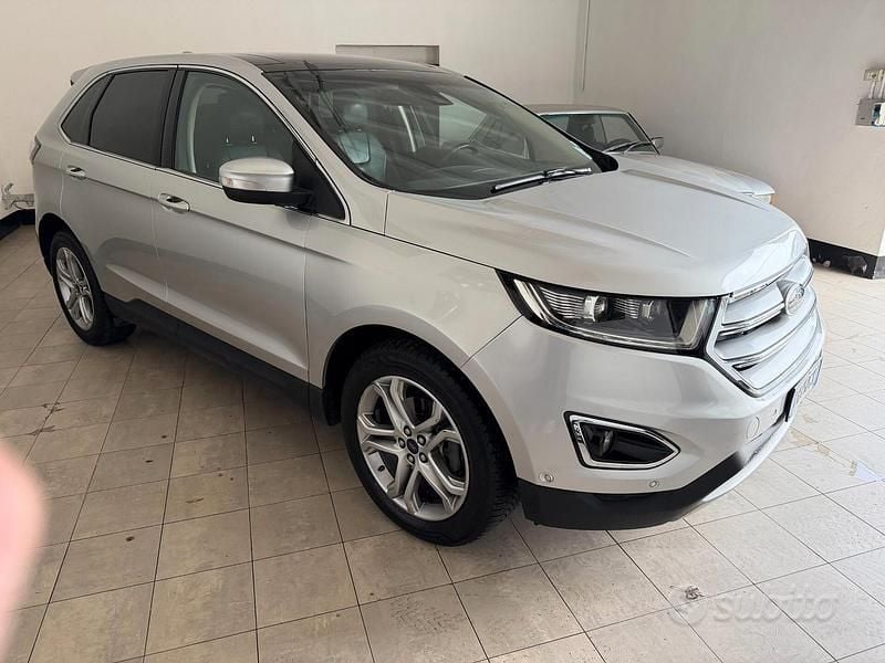 Usata Ford Edge Vignale 210 CV (154 kW) 2017 Grigio SUV