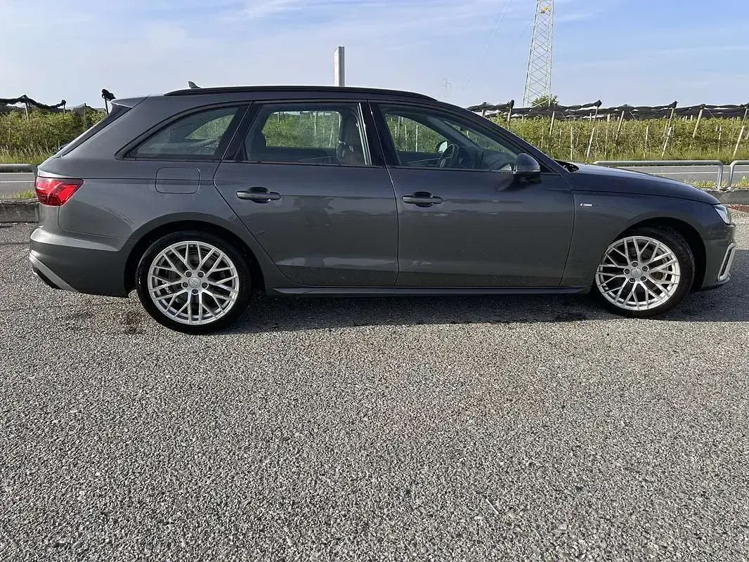 Usata Audi A4 S-Line 163 CV (119 kW) 2020 Station wagon