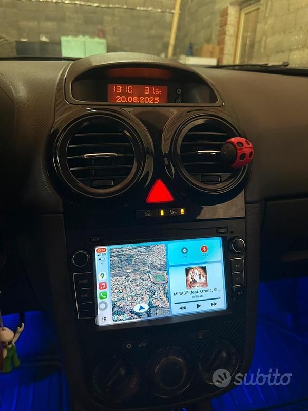 Usata Opel Corsa 75 CV (55 kW) 2010 Nero Utilitaria