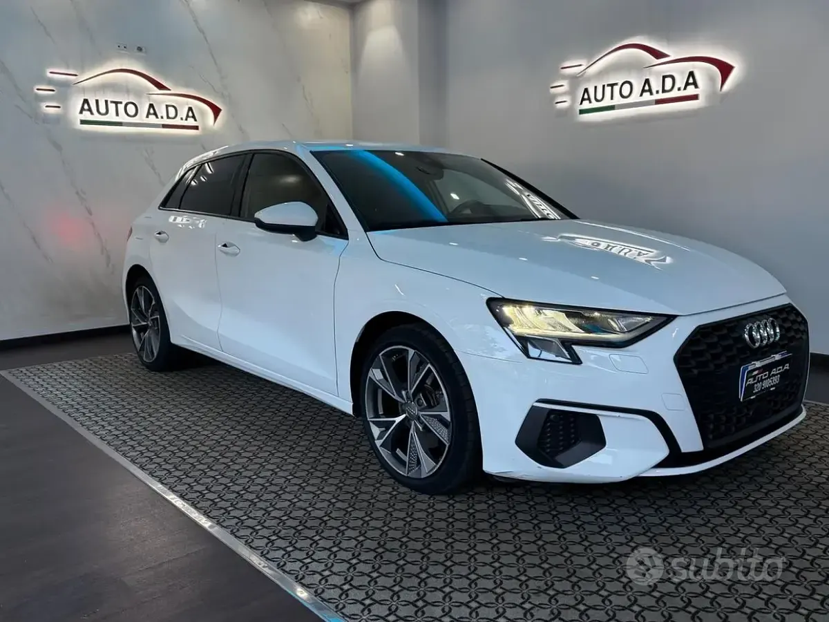 Usata Audi A3 S-Line 150 CV (110 kW) 2021 Bianco Berlina