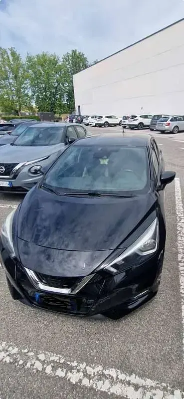 Usata Nissan Micra Tekna 90 CV (66 kW) 2018 Nero Utilitaria